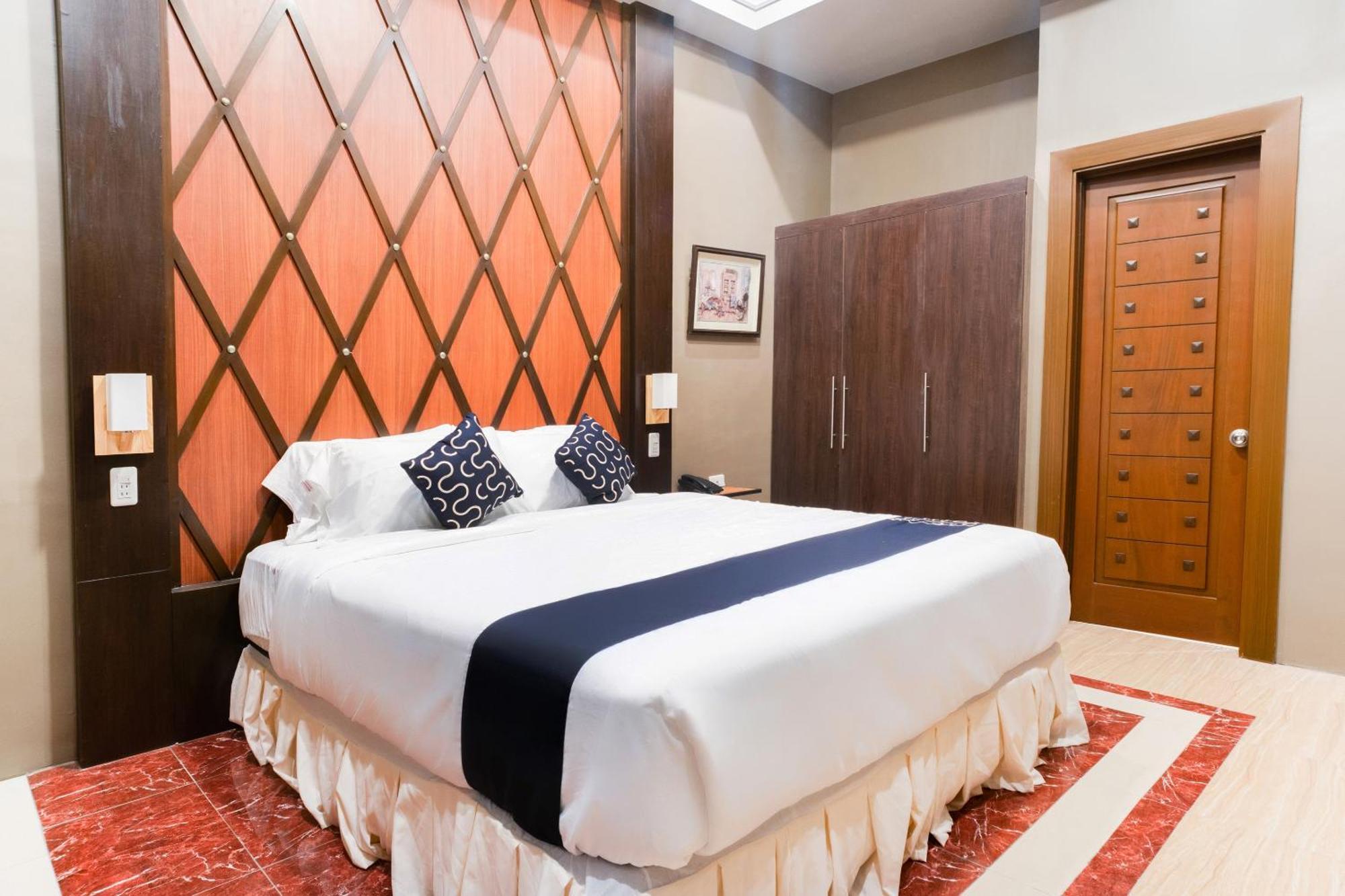 Davao City Capital O 460 World Palace Hotel מראה חיצוני תמונה